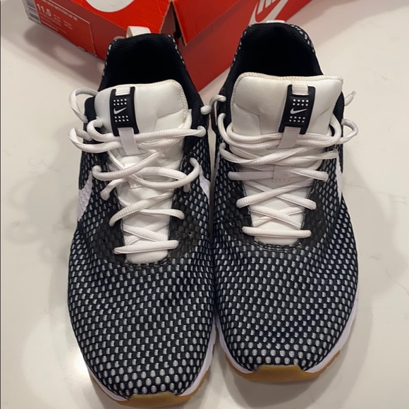 Nike air max motion LW SE - Picture 1 of 4